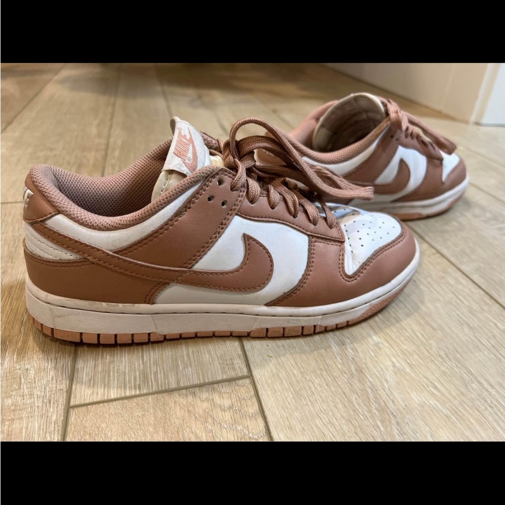 Nike low dunk in rose whisper colour way in size 7.5 W